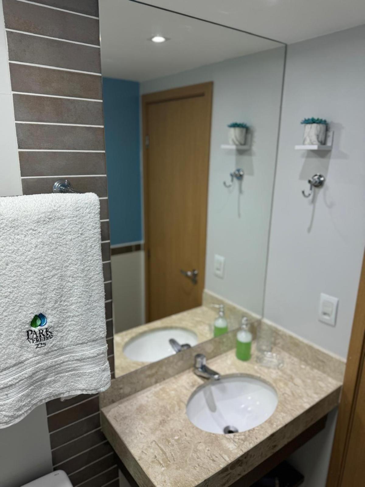 Hotel Park Veredas - Rio Quente Flat 225 ภายนอก รูปภาพ